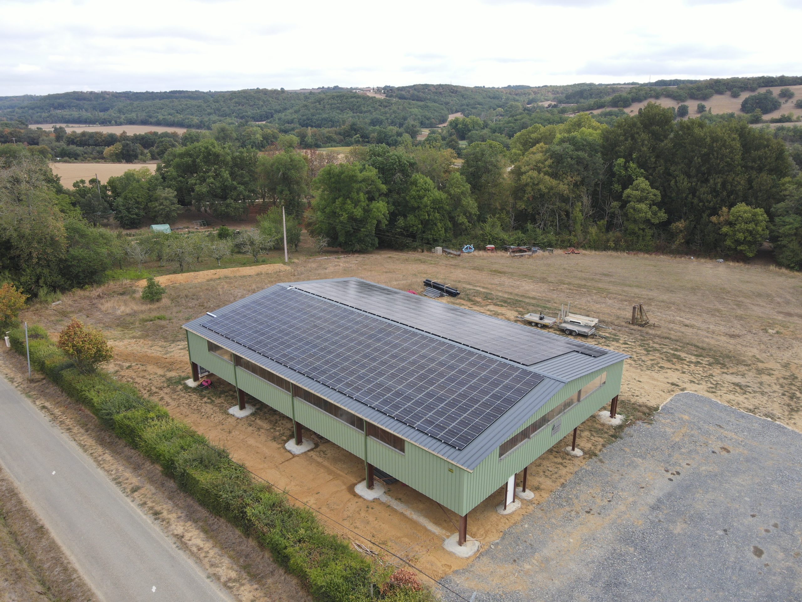 installation photovoltaïque sur bâtiment agricole