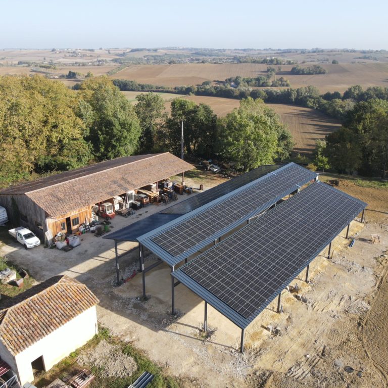 installation photovoltaïque sur bâtiment agricole