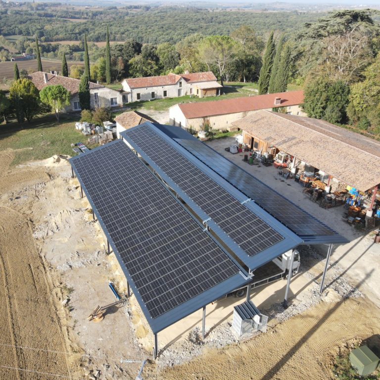 installation photovoltaïque sur bâtiment agricole